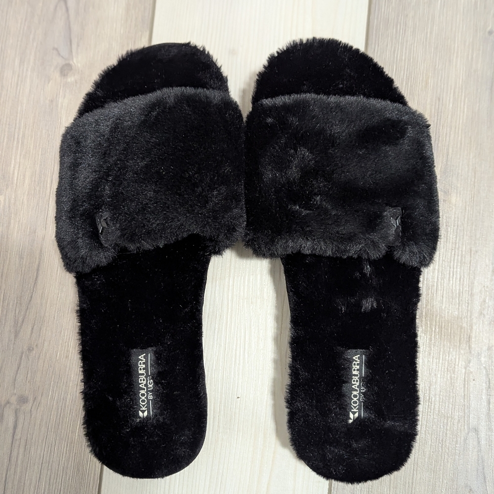 Koolaburra Women's Black Fuzzy Slippers